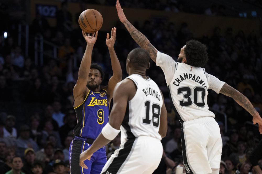 尤其在客场 尤其在客场